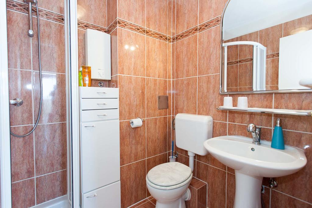 Sea View Apartment Reno W/Garage Сплит Екстериор снимка