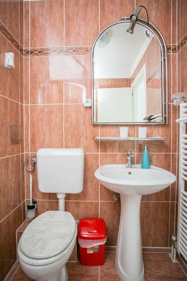 Sea View Apartment Reno W/Garage Сплит Екстериор снимка